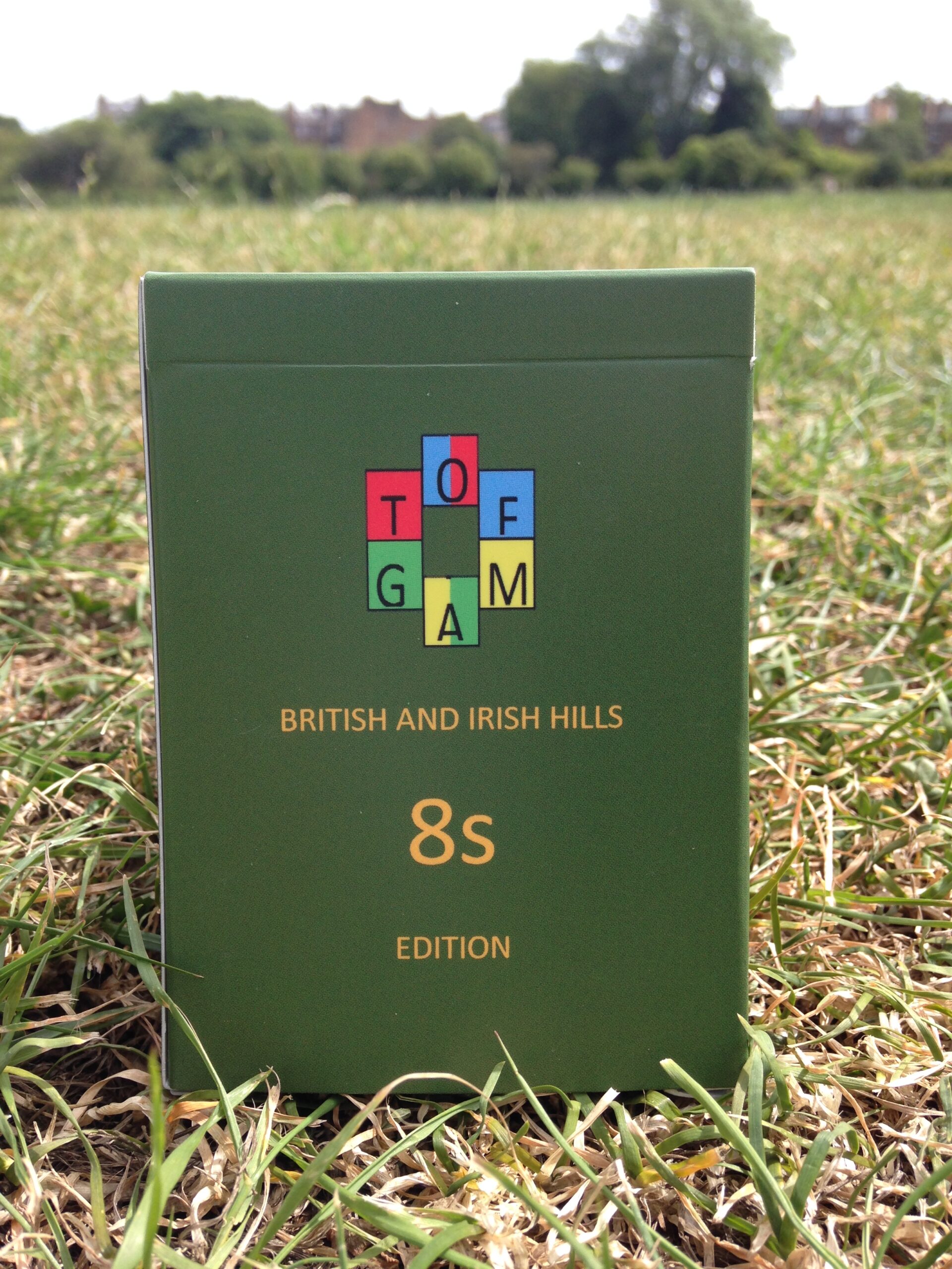 HI01 TOFGAM British & Irish Hills 8s Card Game