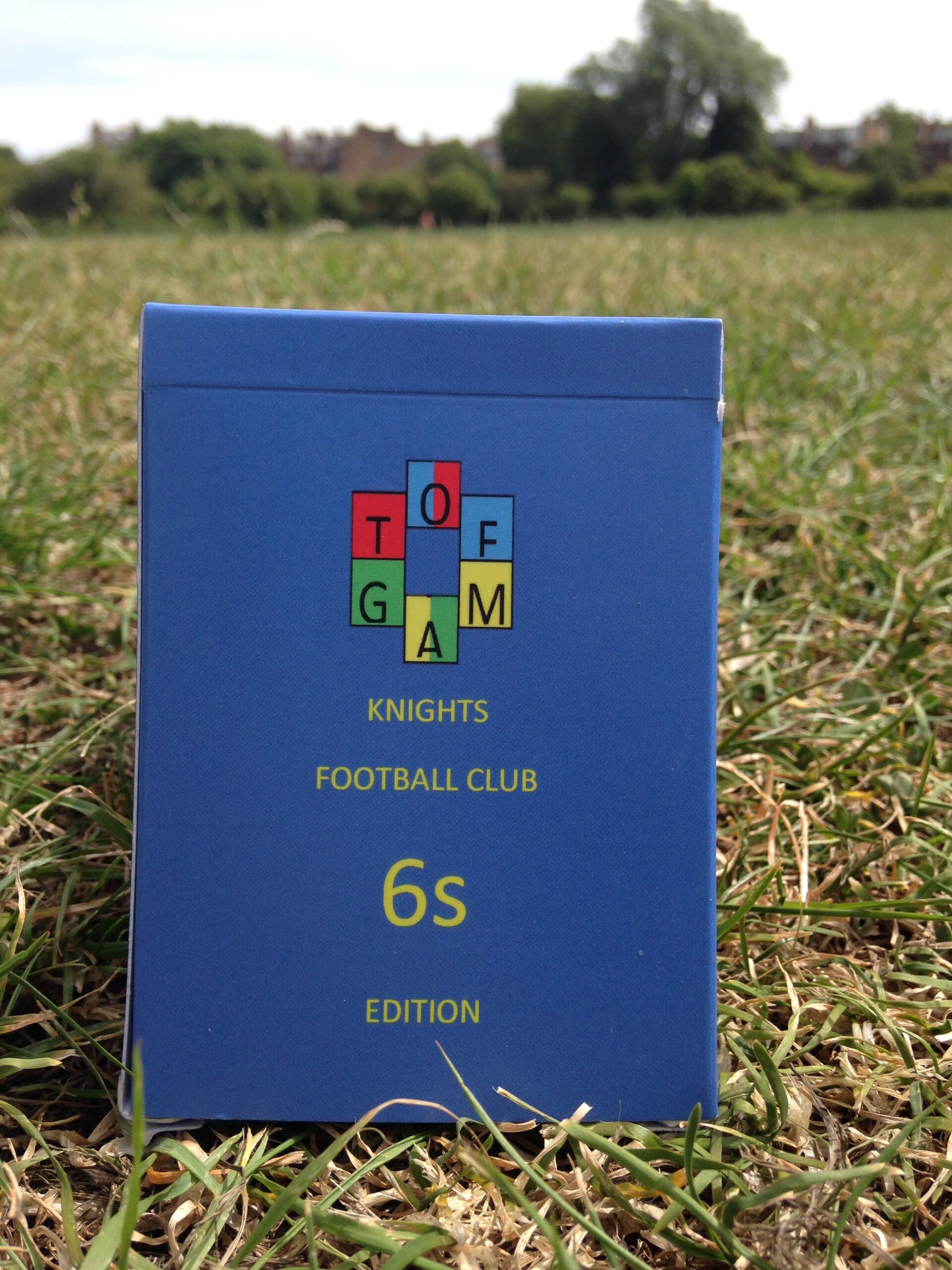 SP16 TOFGAM Knights Football 6s Card Game